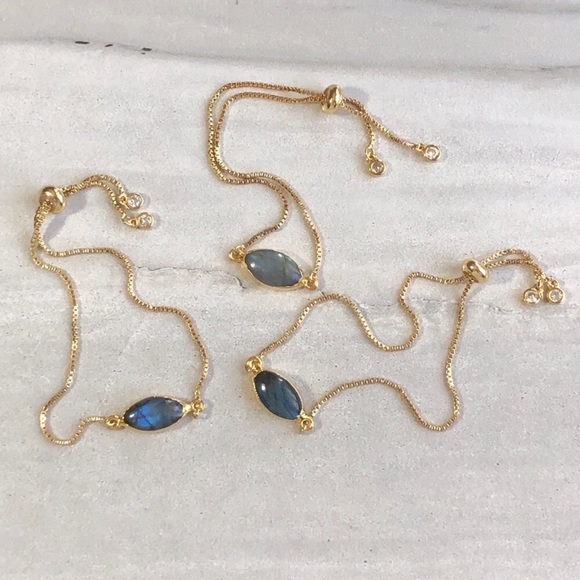 ❗️LAST❗️ Dainty Labradorite 14K Gold Bracelet - Picture 4 of 6
